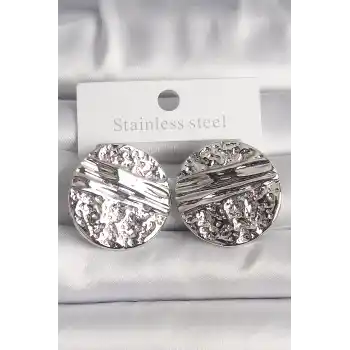 Pirinç Gümüş Renk İşlemeli Daire Plaka Model Kadın Küpe