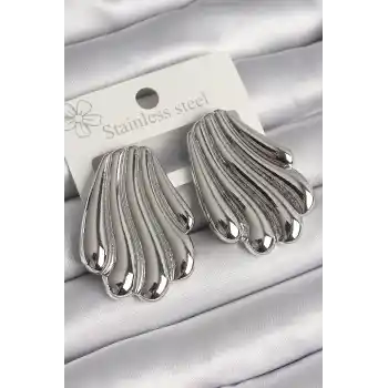 Pirinç Gümüş Renk İşlemeli İstiridye Model Kadın Küpe