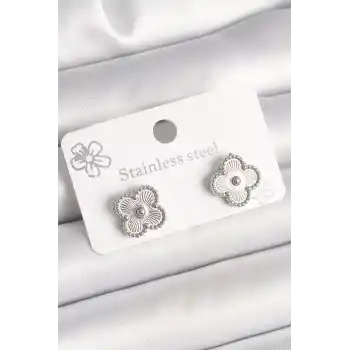 Pirinç Gümüş Renk İşlemeli Yonca Model Kadın Küpe