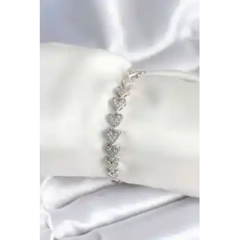 Pirinç Gümüş Renk Kalp Model Kadın Bileklik