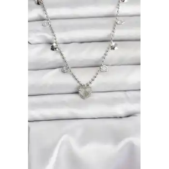 Pirinç Gümüş Renk Kalp Model Kadın Kolye