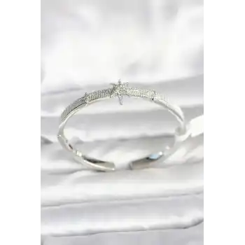 Pirinç Gümüş Renk Kutup Yıldızı Model Kadın Kelepçe Bileklik