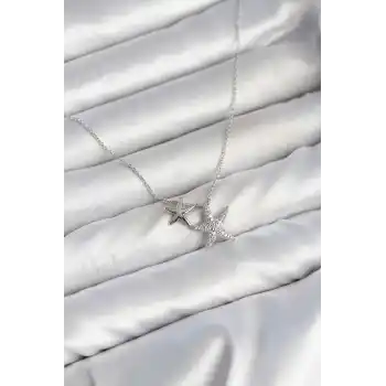 Pirinç Gümüş Renk Minimal Yıldız Model Kadın Kolye