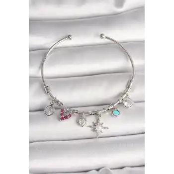 Pirinç Gümüş Renk Sallantı Zirkon Taşlı Kutup Yıldız Figür Kalp Detay Charm Kadın Bileklik