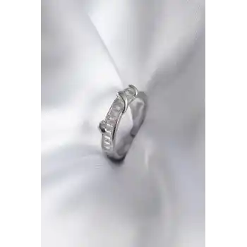 Pirinç Gümüş Renk Su Yolu Zirkon Taşlı Kadın Yüzük