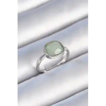 Pirinç Gümüş Renk Yeşil Kare Mineli Kadın Yüzük