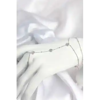 Pirinç Gümüş Renk Yonca Model Kadın Şahmeran