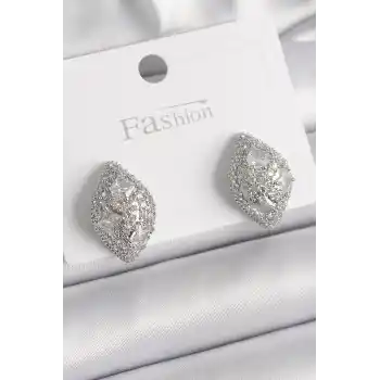 Pirinç Gümüş Renk Zirkon Taş İşlemeli Damla Model Kadın Küpe