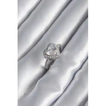 Pirinç Gümüş Renk Zirkon Taş Kalp Charm Model Kadın Yüzük