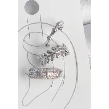 Pirinç Gümüş Renk Zirkon Taşlı 3Lü Model Yaprak Figür Kadın Kıkırdak Küpe