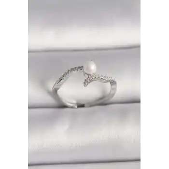 Pirinç Gümüş Renk Zirkon Taşlı Ayarlanabilir Yüzük