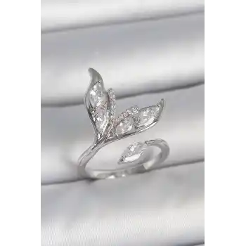 Pirinç Gümüş Renk Zirkon Taşlı Balık Kuyruğu Model Ayarlanabilir Kadın Yüzük