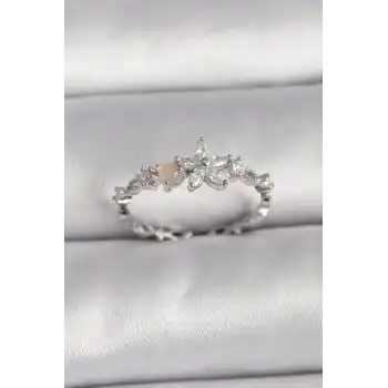 Pirinç Gümüş Renk Zirkon Taşlı Çiçek Model Ayarlanabilir Yüzük