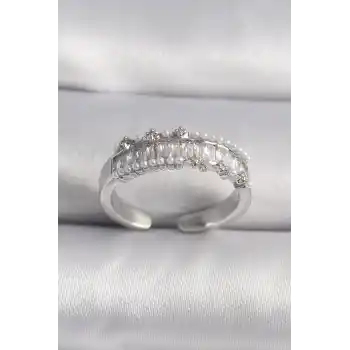 Pirinç Gümüş Renk Zirkon Taşlı İnci Detay VIP Seri Kadın Yüzük