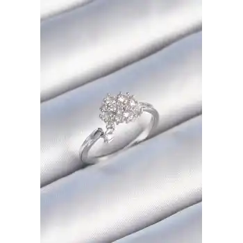 Pirinç Gümüş Renk Zirkon Taşlı Kadın Yüzük