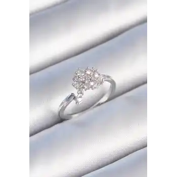 Pirinç Gümüş Renk Zirkon Taşlı Kadın Yüzük