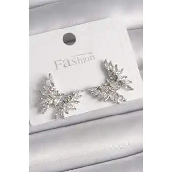 Pirinç Gümüş Renk Zirkon Taşlı Kelebek Model Kadın Küpe