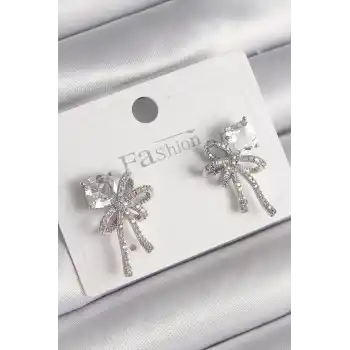 Pirinç Gümüş Renk Zirkon Taşlı Kurdele Model Kadın Küpe