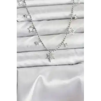 Pirinç Gümüş Renk Zirkon Taşlı Kutup Yıldızı Model Kadın Kolye