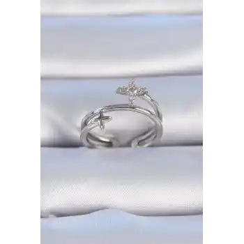 Pirinç Gümüş Renk Zirkon Taşlı Yıldız Model Kadın Yüzük