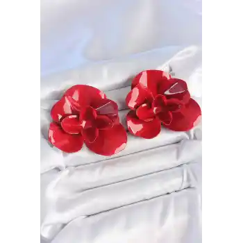 Pirinç Kırmızı Renk Gül Model Kadın Küpe