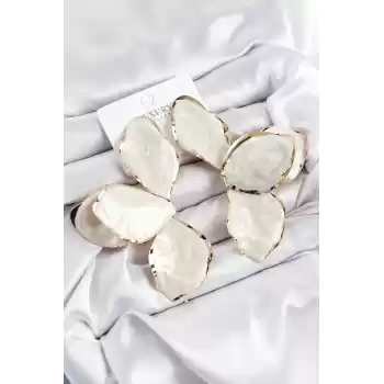 Pirinç Mineli Çiçek Model Gold Renk Kadın Küpe
