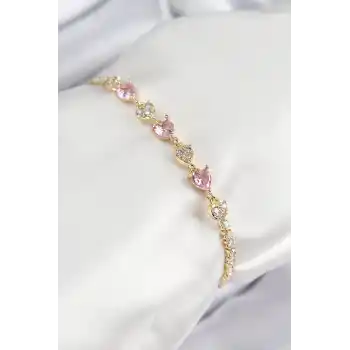 Pirinç Zirkon Taşlı Pembe Kalp Model Gold Renk Kadın Bileklik
