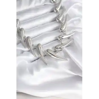 VIP Seri Özel Model Gümüş Renk Kadın Kolye