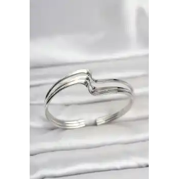Zikzak Model Gümüş Renk Pirinç Kadın Bileklik