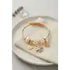 Balık Charmlı Beyaz Renk Gold Bileklik