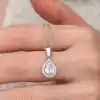 Gümüş Damla Beyaz Zirkon Taşlı Kadın Kolye