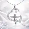 Gümüş Kalpli Melek Kadın Kolye