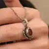 Gümüş Kırmızı Taşlı Çiçek Model Kadın Kolye