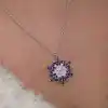 Gümüş Mor Lotus Desenli Çiçek Kadın Kolye