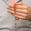 Gümüş Püsküllü Turuncu Yuvarlak Sıkma Kehribar Tesbih