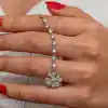 Gümüş Sıralı Zirkon Taşlı Yonca Kadın Kolye