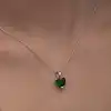 Gümüş Yeşil Taşlı Kalpli Kadın Kolye