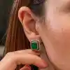 Gümüş Yeşil Taşlı Otantik Kadın Küpe