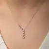 Gümüş Zirkon Sıra Taşlı Kadın Kolye