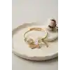 Kalp Model Gold Renk Beyaz Charmlı Bileklik