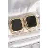Pirinç Gold Renk Siyah Mineli Kare Model Kadın Küpe
