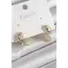 Pirinç Gold Renk Zirkon Taşlı Bombeli Model Kadın Küpe