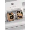 Pirinç Gümüş Renk Leopar Desenli Kare Model Kadın Küpe