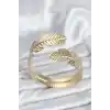 Yaprak Model Gold Renk Kadın Bileklik