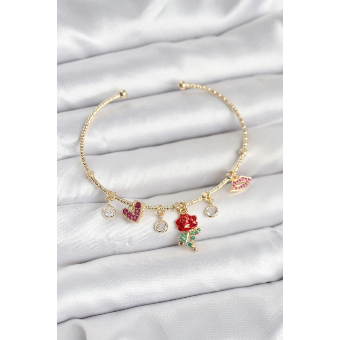 Mey İthalat® Gül Charmlı Gold Renk Pirinç Kadın Bileklik