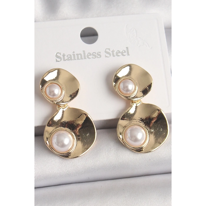 BFS Pirinç Gold Renk Sallantı İnci Detaylı Daire Plaka Model Kadın Küpe