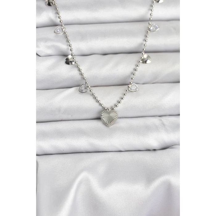 BFS Pirinç Gümüş Renk Kalp Model Kadın Kolye