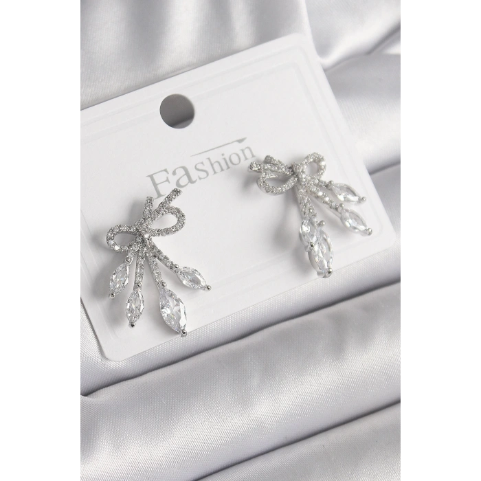 BFS Pirinç Gümüş Renk Zirkon Taşlı Düğüm Model Damla Zirkon Taşlı Kadın Küpe