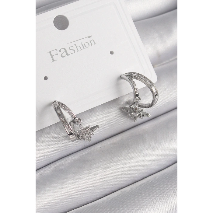 BFS Pirinç Gümüş Renk Zirkon Taşlı Halka Model Sallantı Yıldız Detay Kadın Küpe