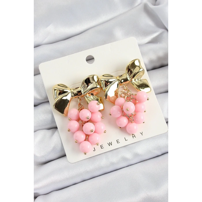 BFS Pirinç Sallantılı Pembe Boncuklu Fiyonk Vintage Model Gold Renk Kadın Küpe